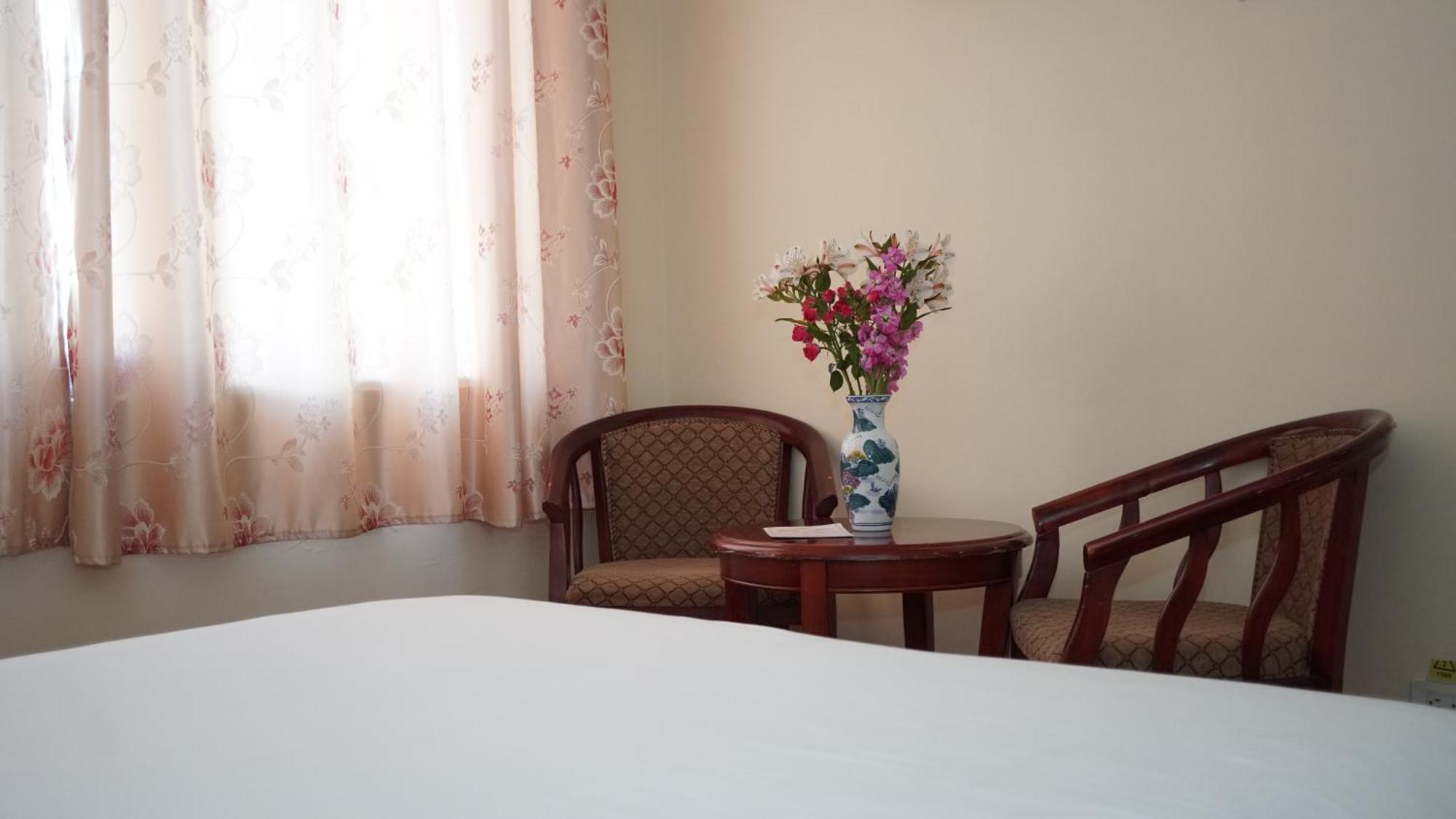 Hotel L&L Quito Zimmer foto